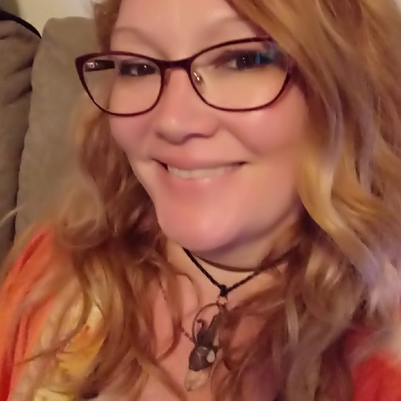 Meet your Posher, Jenny - Picture 3 of 16